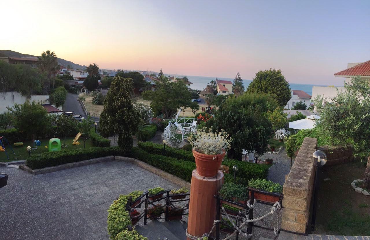 B&B Magna Grecia Кротоне Экстерьер фото